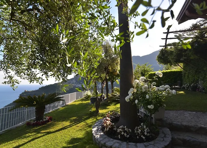 Eustachio Villa Scala